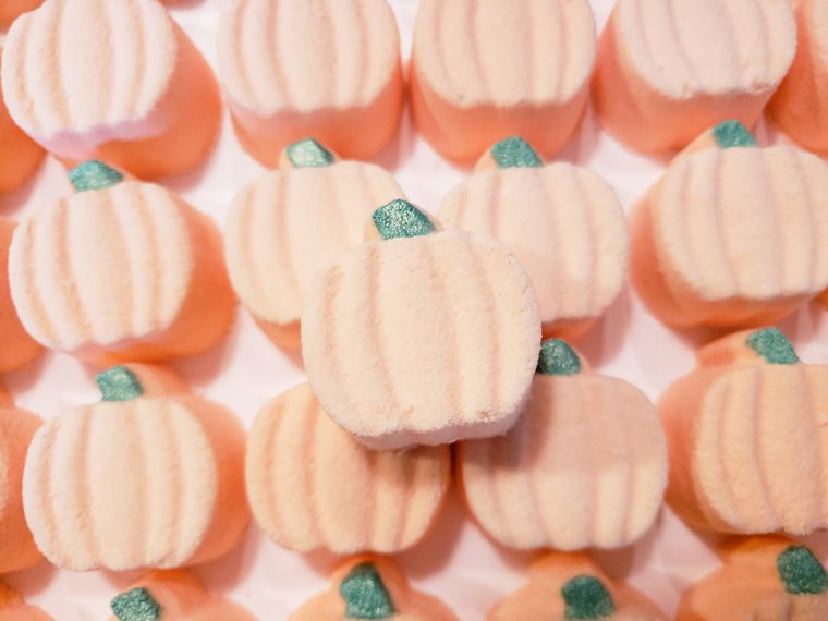 Mini Pumpkin Bath Bombs,Pumpkin Bath Bombs,Thanksgiving Bath Bombs